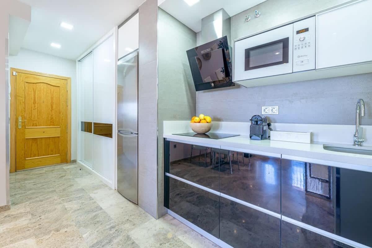 Vivendos - Tr25 - Bajondillo Apartment